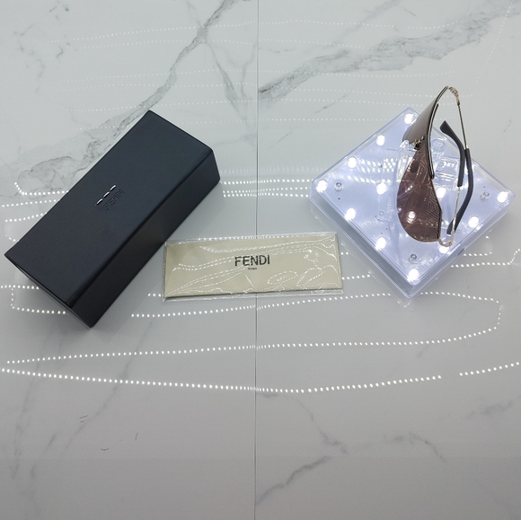 Fendi Shield Sunglasses - Picture 3 of 5